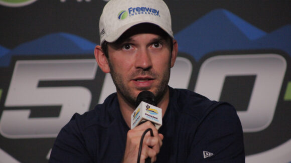 El piloto mexicano Daniel Suárez vive su mejor momento en la Nascar