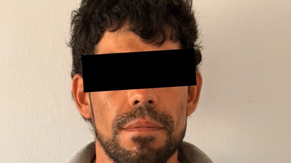 Detienen a hombre con motocicleta robada en Benjamín Hill; queda en prisión preventiva