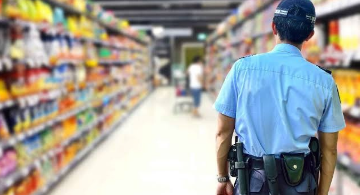 Detienen a mujer por robo en supermercado de Cajeme; SSPM refuerza vigilancia en comercios