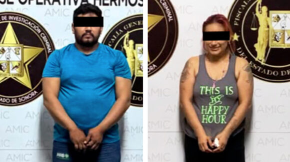 Dos cateos en Hermosillo terminan con dos personas detenidas y 50 envoltorios de crystal asegurados