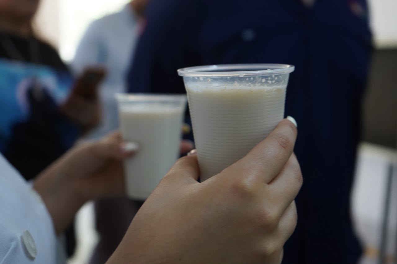Durazo entrega más de 12.8 millones de raciones escolares en Sonora durante 2026