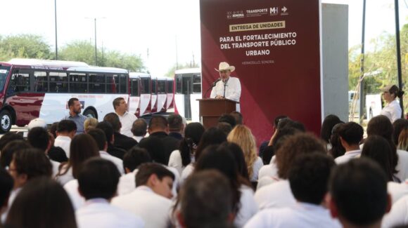 Durazo suma 175 nuevos camiones al transporte de Hermosillo con inversión de $574 millones