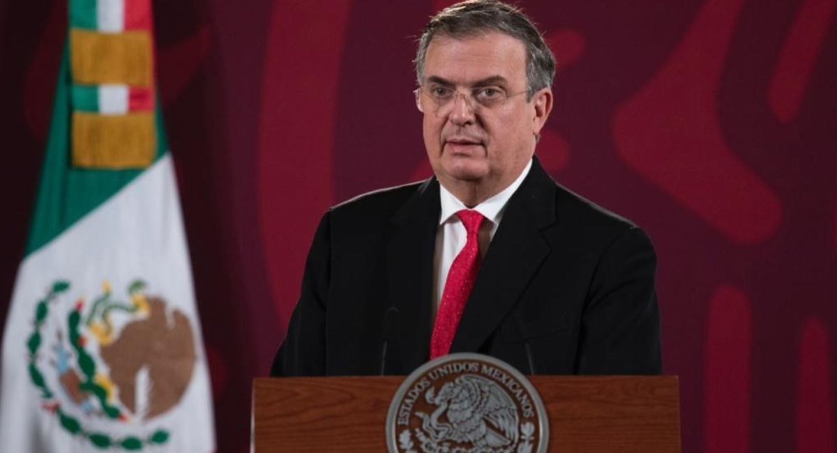 Ebrard niega que el T-MEC exija castigar memes; reforma busca sancionar fraudes con imagen oficial