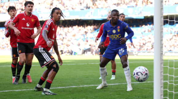 Crisis del Manchester United: cae ante Chelsea y queda cerca de la zona de descenso de la Premier League