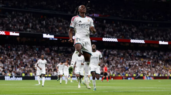 Real Madrid derrota al Villarreal, resiste la expulsión de Vinicius y se mantiene en la pelea por LaLiga