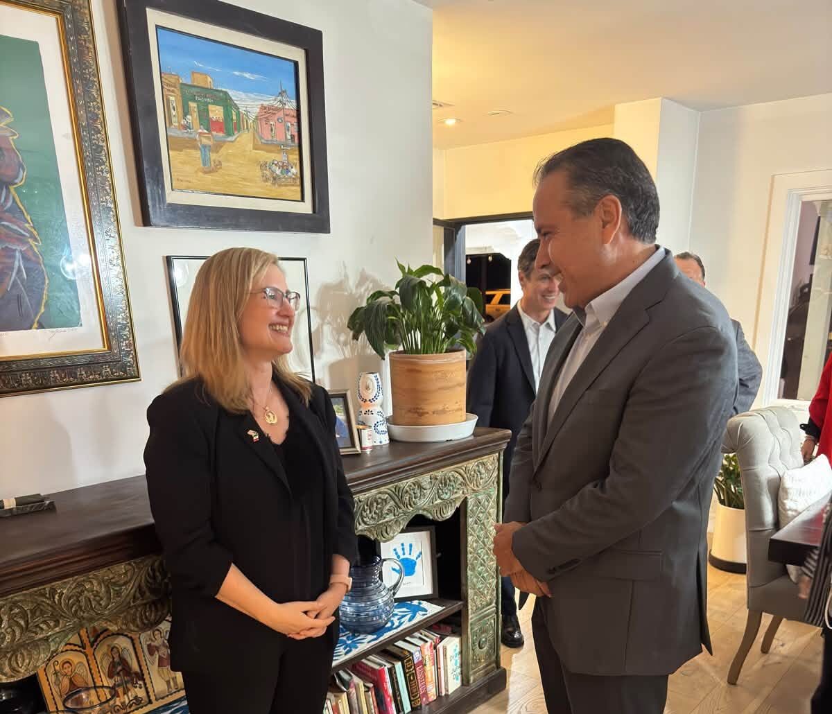 El presidente municipal de Hermosillo Antonio Astiazarán se reúne con la alcaldesa Kate Gallego en Phoenix para promover inversiones y turismo