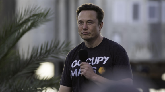 Elon Musk avisa sobre el trato a la Inteligencia Artificial: Podría cobrar venganza
