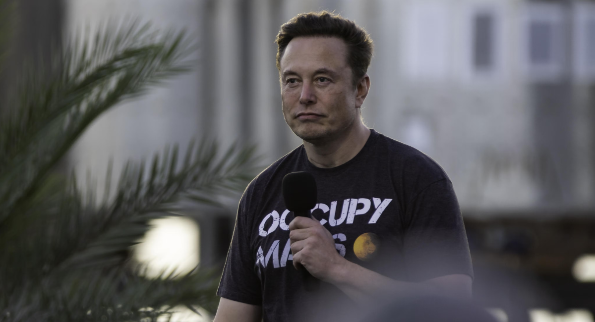 Elon Musk avisa sobre el trato a la inteligencia artificial: Podría cobrarse venganza