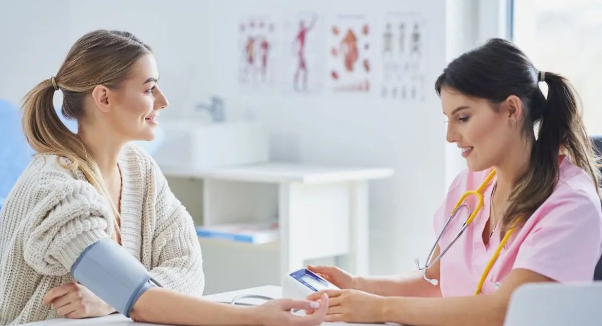 En México, el gasto de las mujeres en salud supera al de los hombres en un 77%.