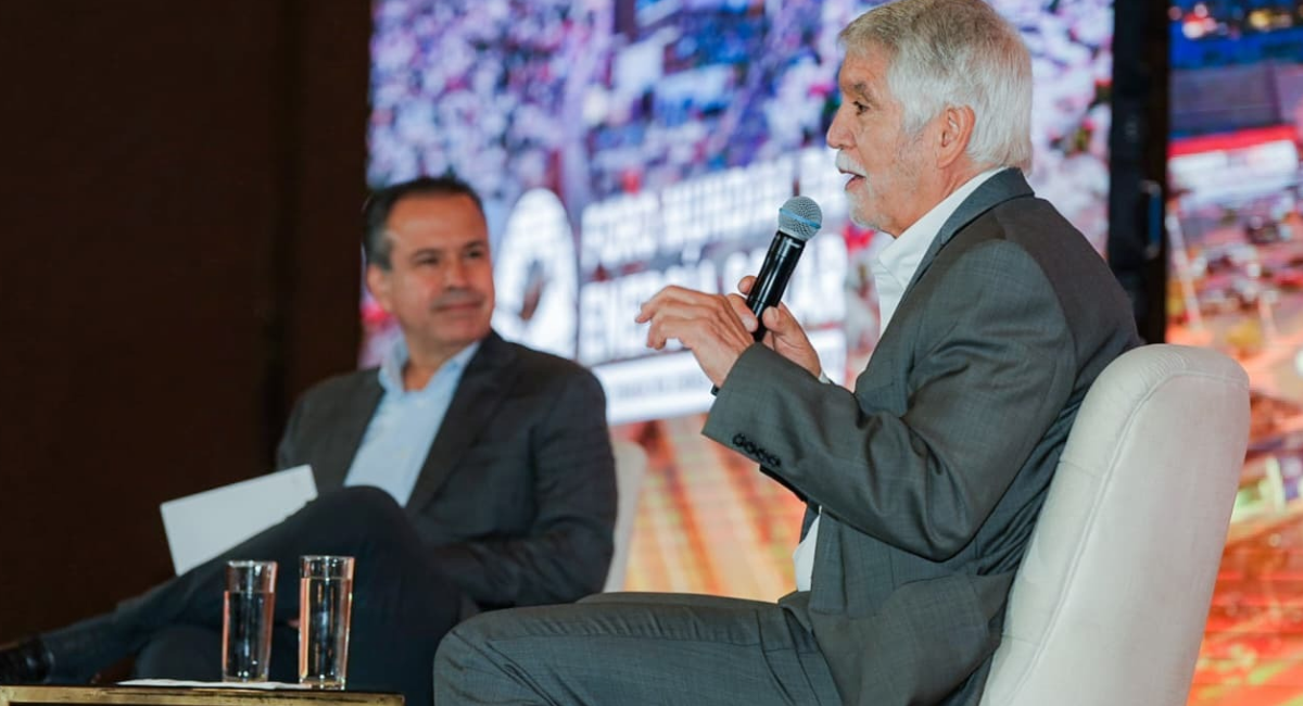 Enrique Peñalosa: Impulsar acciones ambientales y mejorar espacios públicos como en Hermosillo eleva la calidad de vida