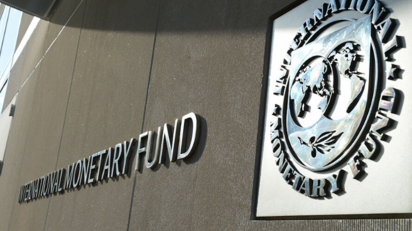 FMI exhorta a México a endurecer la política fiscal para frenar el alza de la deuda pública