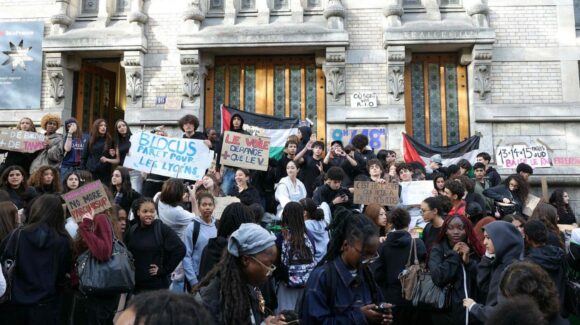Protestas estudiantiles se extienden por Francia y aumentan los enfrentamientos