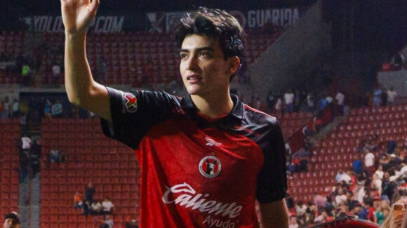 Gilberto Mora vuelve a encender las alarmas en Xolos y es duda para enfrentar al Puebla en el Apertura 2026