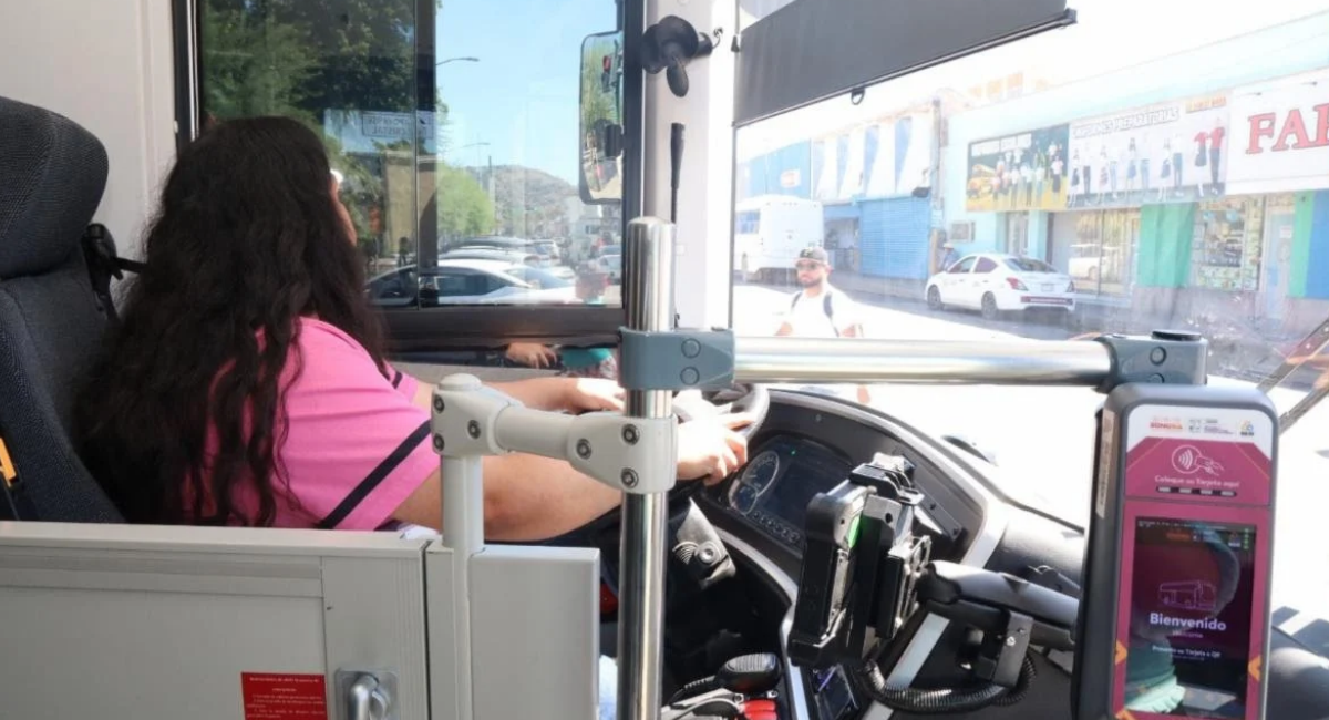 Gobierno de Sonora capacita a 65 mujeres para operar la nueva Línea Eléctrica Exprés en Hermosillo