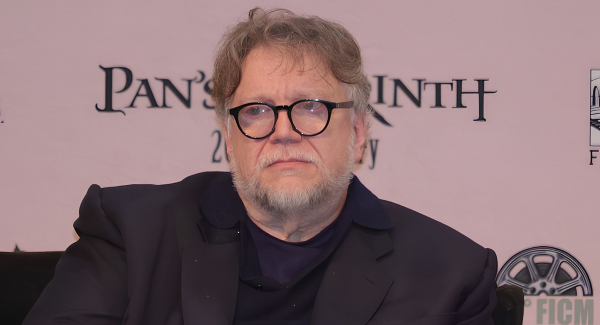 Guillermo del Toro respalda protestas por agua sucia en Guadalajara: "Estoy al 100% con ellos"