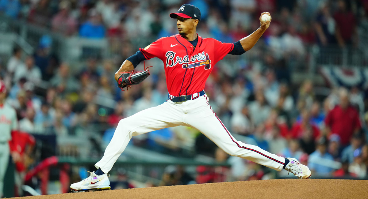 Ray Kerr abrió el encuentro para los Braves