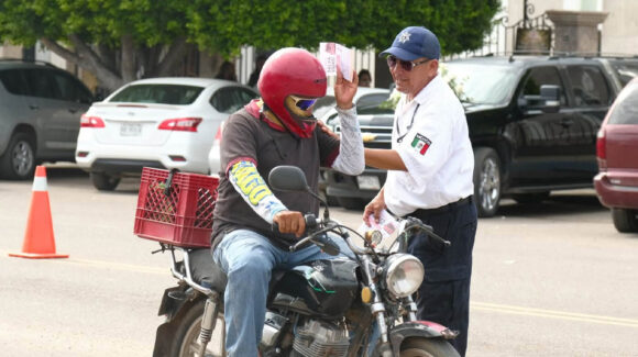 Endurecen medidas para motociclistas en Huatabampo; buscan reducir accidentes viales en la ciudad