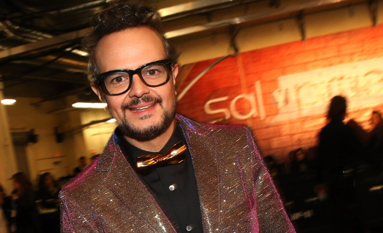 Aleks Syntek confirma separación de su esposa en concierto y revela el polémico motivo, ¿le fue infiel?