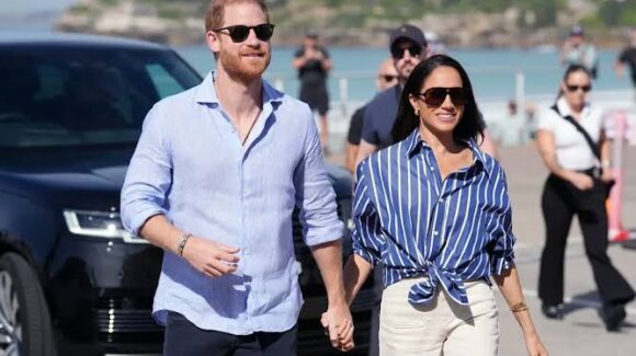 ¿Rey Carlos III los corrió? Meghan Markle y Príncipe Harry abandonan Londres por acusaciones contra Thomas Markle