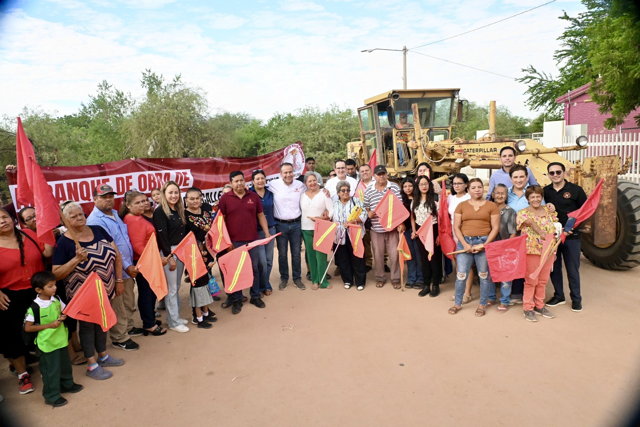 Inicia pavimentación de calle en La Antorcha con inversión municipal