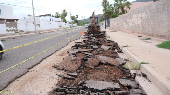 Inician reparaciones en calles dañadas por huracán ‘Polo’ en Guaymas
