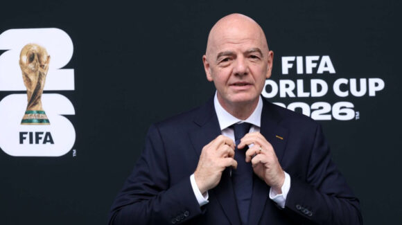 Otra polémica para Infantino; habría recibido 1.7 MDD por cargos no reconocidos relacionados al Mundial 2026