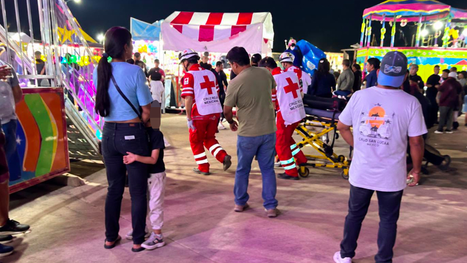 VIDEO: Investigan muerte de la joven Gabriela Rodríguez tras caer de juego mecánico en Cabo San Lucas