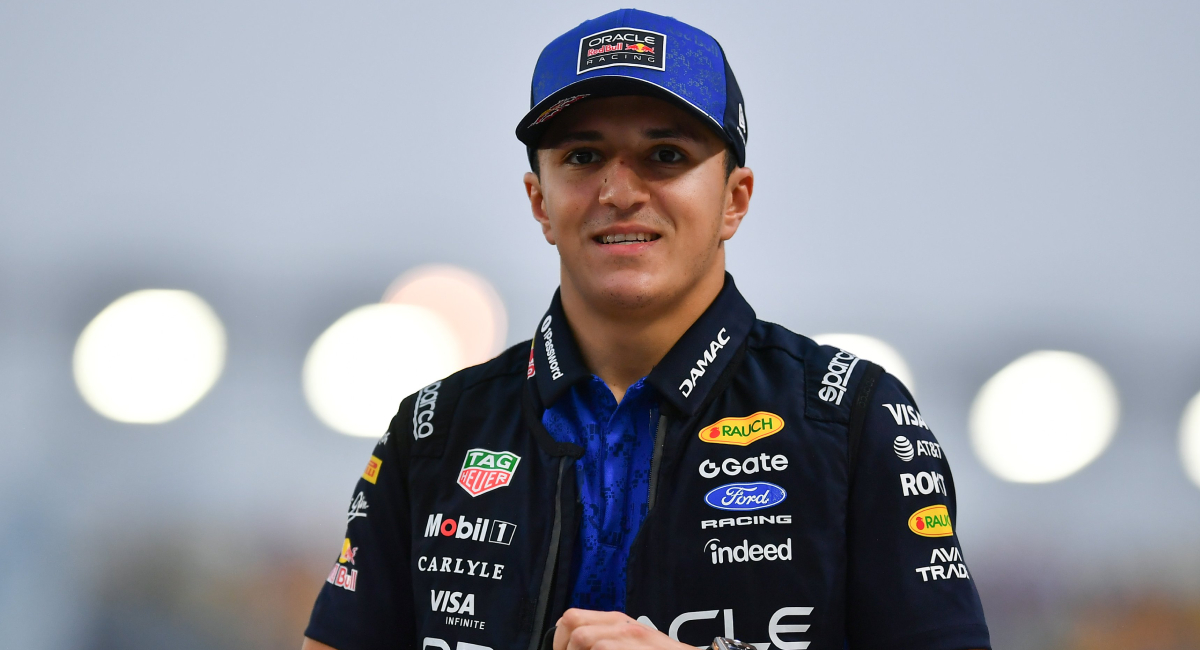 Isack Hadjar eludió la sanción y solo fue advertido luego de empujar a un fanático en el paddock del Gran Premio de México 2026