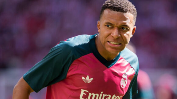 Buenas noticias para el Real Madrid; Kylian Mbappé vuelve a entrenar y apunta al duelo ante Villarreal