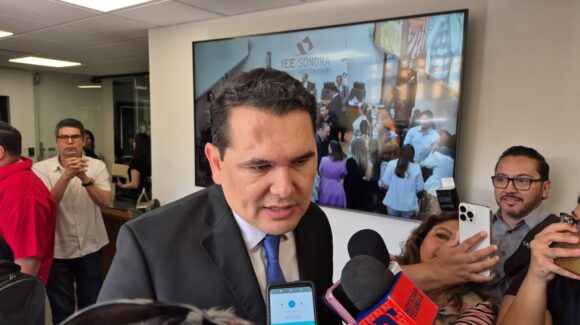 Ley de Protección Civil beneficiará a la ciudadanía: Adolfo Salazar