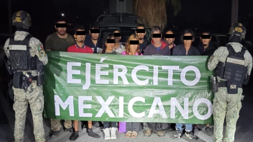 Liberan a 11 personas privadas de la libertad en Nuevo Laredo; hallaron 101 celulares en el sitio