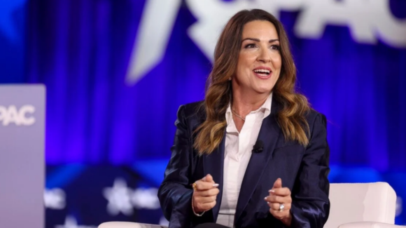 “No nos importa si son gobernadores”: Sara Carter advierte que EU va contra quienes colaboren con los cárteles
