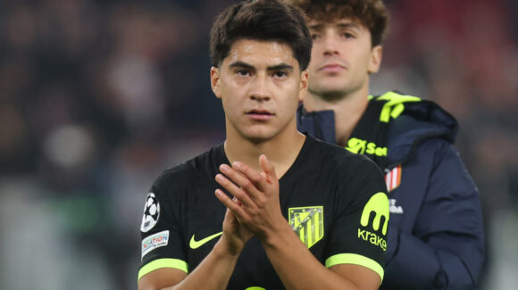 Obed Vargas hace su debut en Champions con el Atlético de Madrid y participa en empate ante Stuttgart