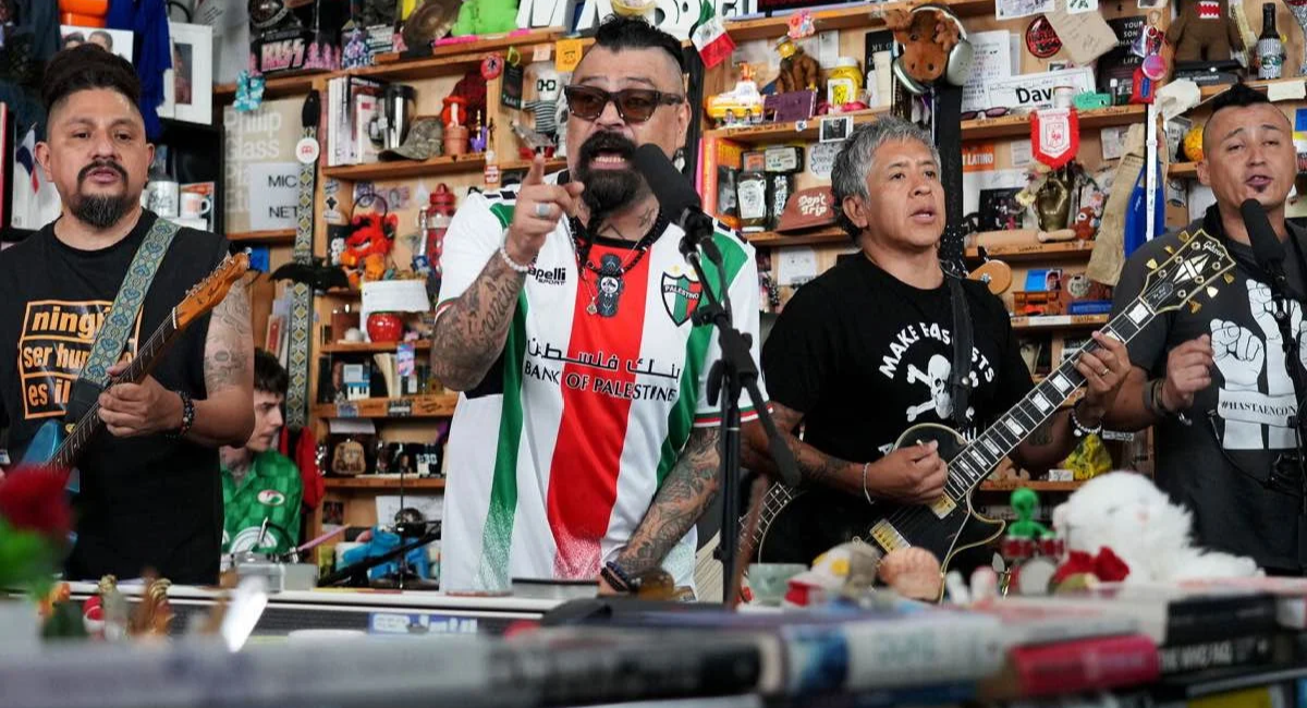 Panteón Rococó llega al Tiny Desk con ska, funk y mensajes por los migrantes
