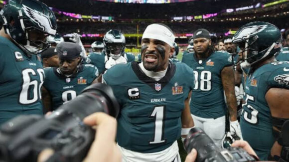 Philadelphia Eagles anuncia a McKee como quarterback en medio de investigación de NFL y NFLPA por Jalen Hurts