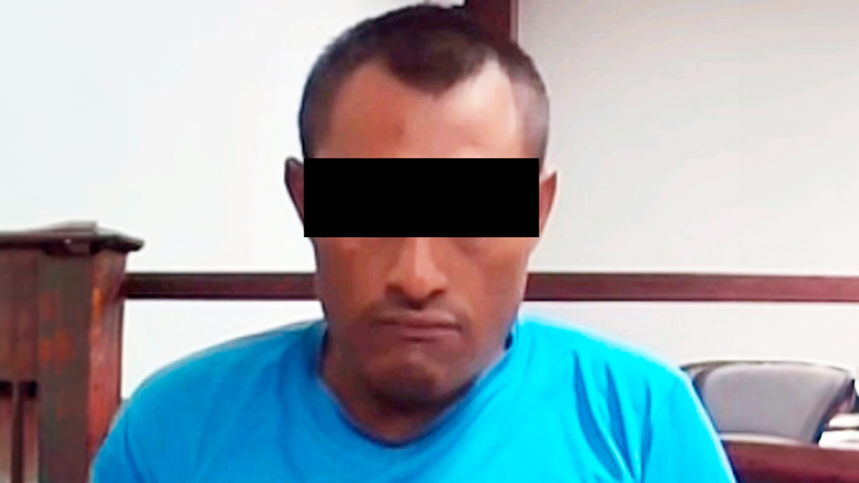 Policías de Nogales sorprenden a ladrón en medio de robo; intentaba llevarse cable de cobre