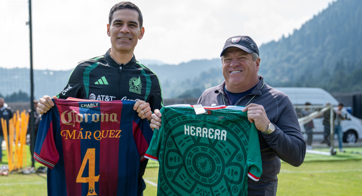 Rafael Márquez reanudó su gira por los 18 clubes de la Liga MX al asistir a un entrenamiento del Atlante con otros directivos de México