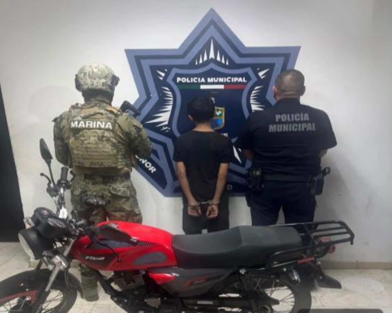 Recuperan motocicleta robada y detienen a adolescente de 15 años en Cajeme