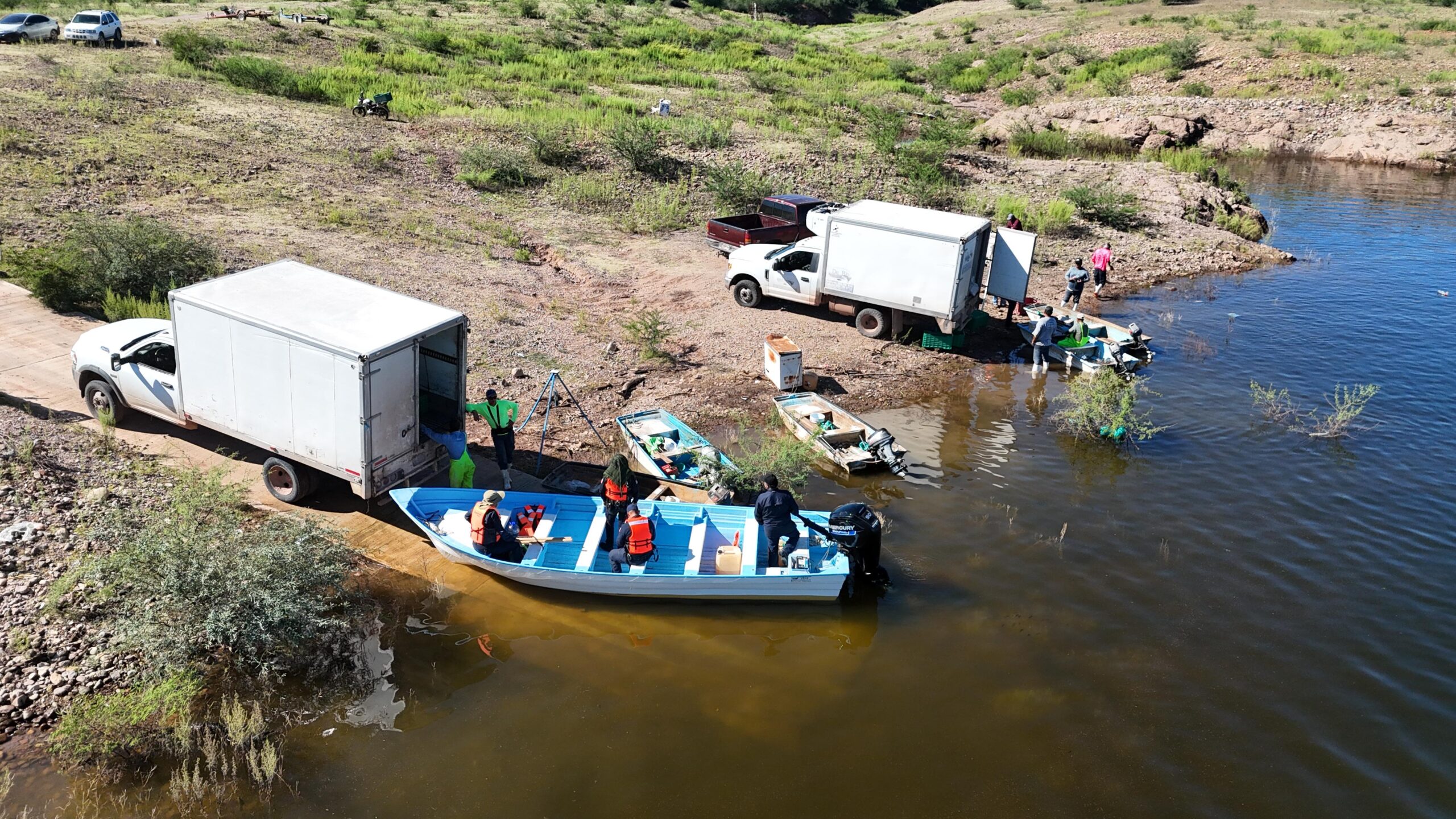 Refuerzan vigilancia pesquera en la presa El Novillo; decomisan cinco atarrayas prohibidas