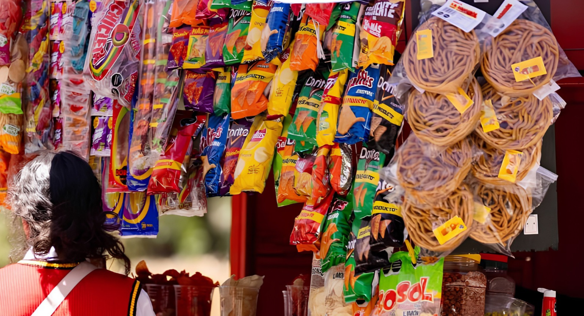 SCJN avala la prohibición de comida chatarra en todas las escuelas y universidades