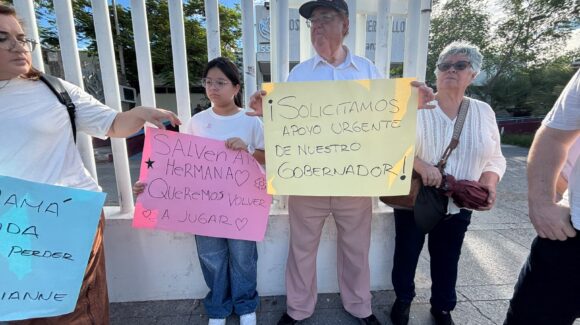 Se manifiestan por la falta de cirugías en el hospital del ISSSTE