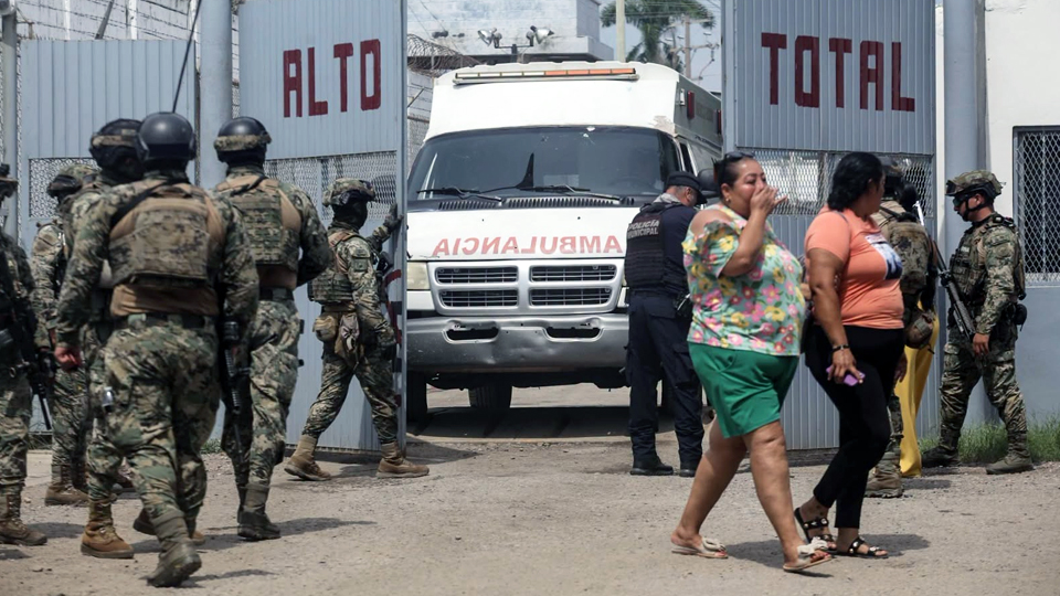 Separan de su cargo a director del penal El Castillo tras riñas que dejaron 12 muertos en Sinaloa