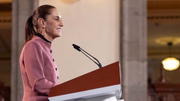 Gobierno de Sheinbaum reporta ahorro de casi 70 mil millones de pesos en la compra de medicamentos