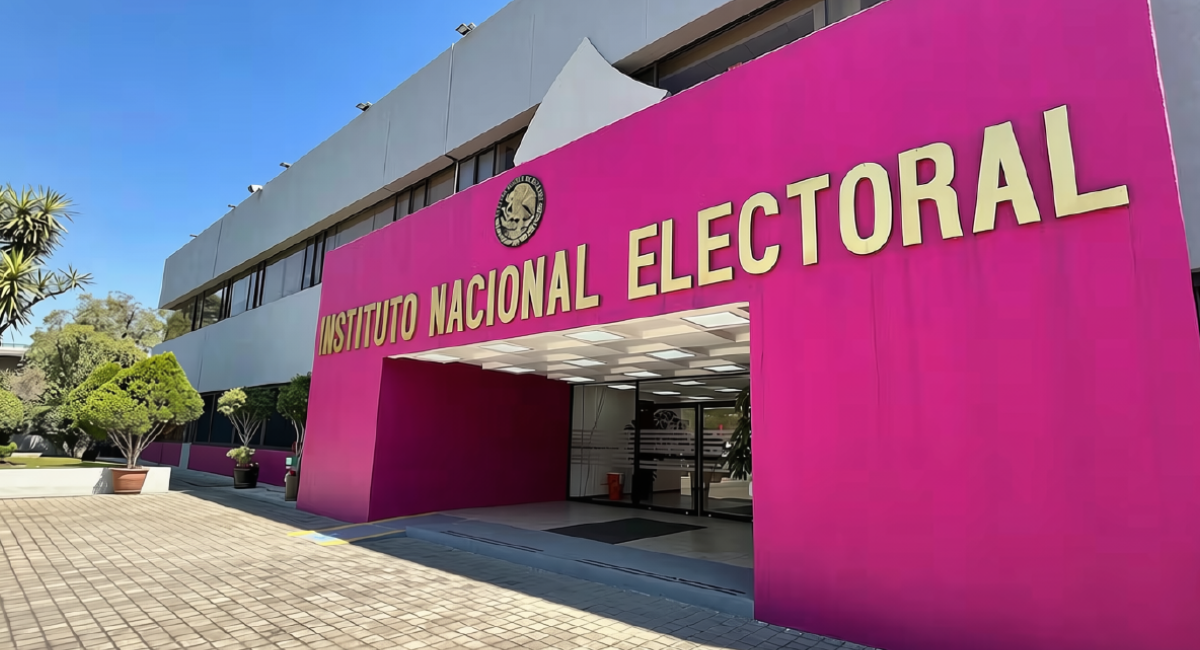 Sheinbaum pide al INE aclarar presuntas irregularidades en compra de material electoral