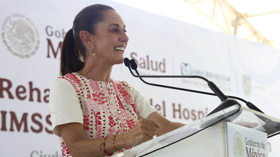 Sheinbaum promete modernizar el sistema de salud y combatir el desabasto de medicamentos