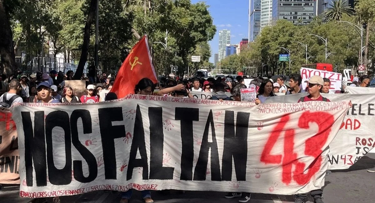 Sheinbaum rechaza crear una nueva verdad histórica sobre el caso Ayotzinapa