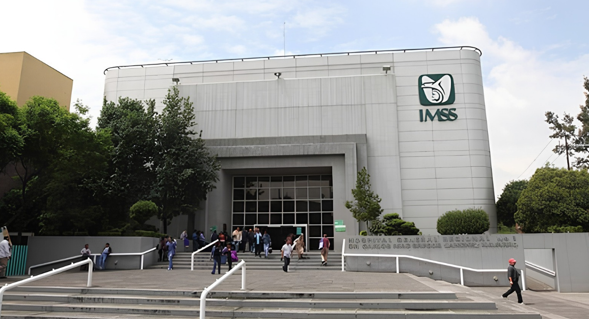 Sheinbaum rechaza crisis en el sistema de salud ante protestas de trabajadores del IMSS