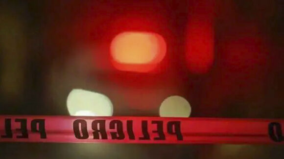 Hallan cuerpo de hombre en estado de descomposición junto a la carretera Torreón-Saltillo