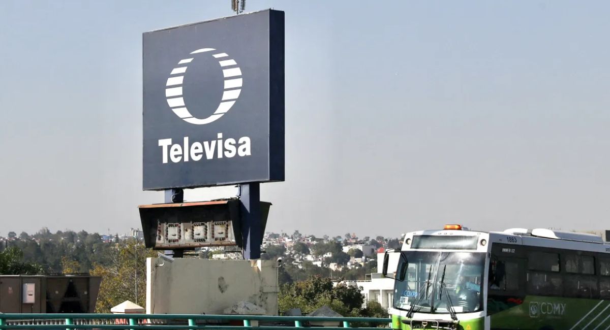 Televisa pacta la compra de AT&T México para competir directamente con Telcel de Slim