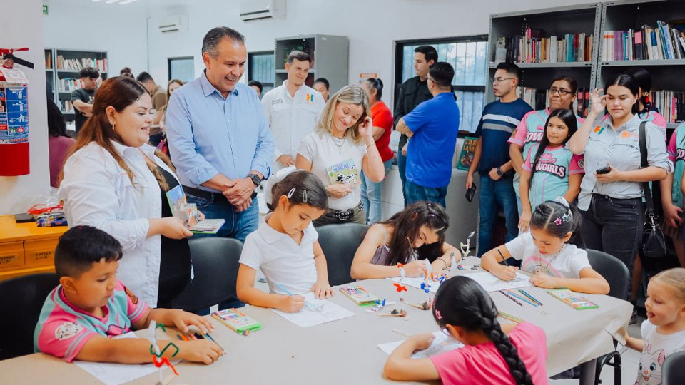 'Toño' Astiazarán impulsa espacios culturales para la niñez en comunidades de Hermosillo